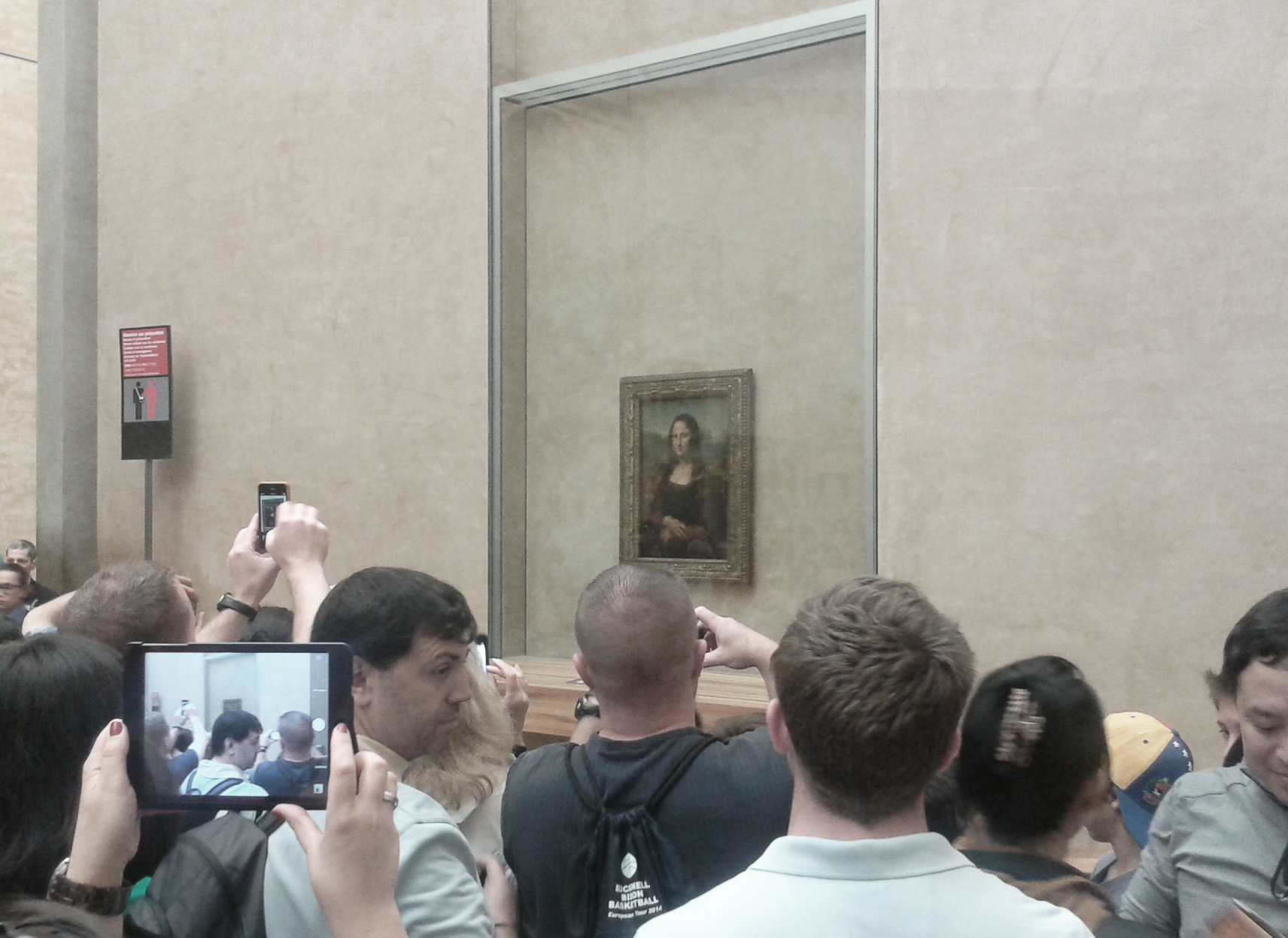 mona-lisa-as-close-you-can-get